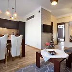 Metro Wierzbno Mokotow Apartman Varsó